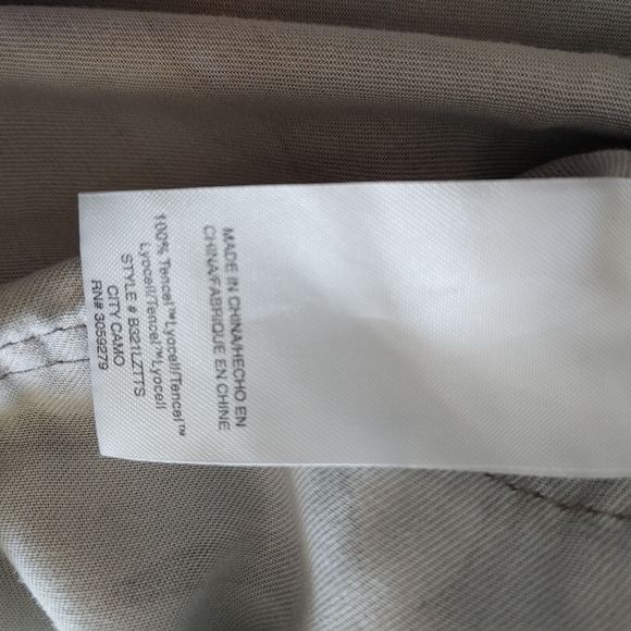 Thread & Supply Grey Camouflage Tencel Joggers ~ Size L - Picture 9 of 10